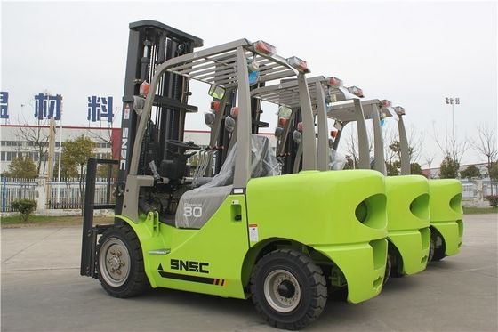 Xc490 엔진 디젤 반탄력 3000kg 사이드 셔퍼 포크리프트