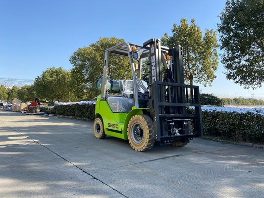 2톤 LPG 가스 포크리프트 3000mm-7000mm 리프팅 듀얼 연료 포크리프트